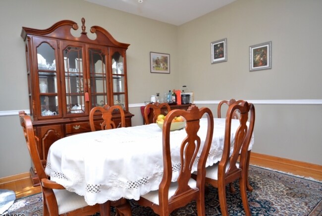 Photo - 1124 Van Arsdale Dr