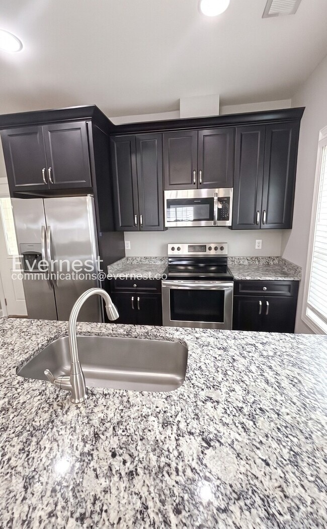 Photo - 5312 Roosevelt Rd