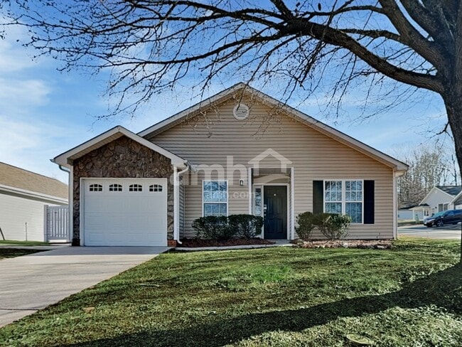 Building Photo - 105 Exeter Ct