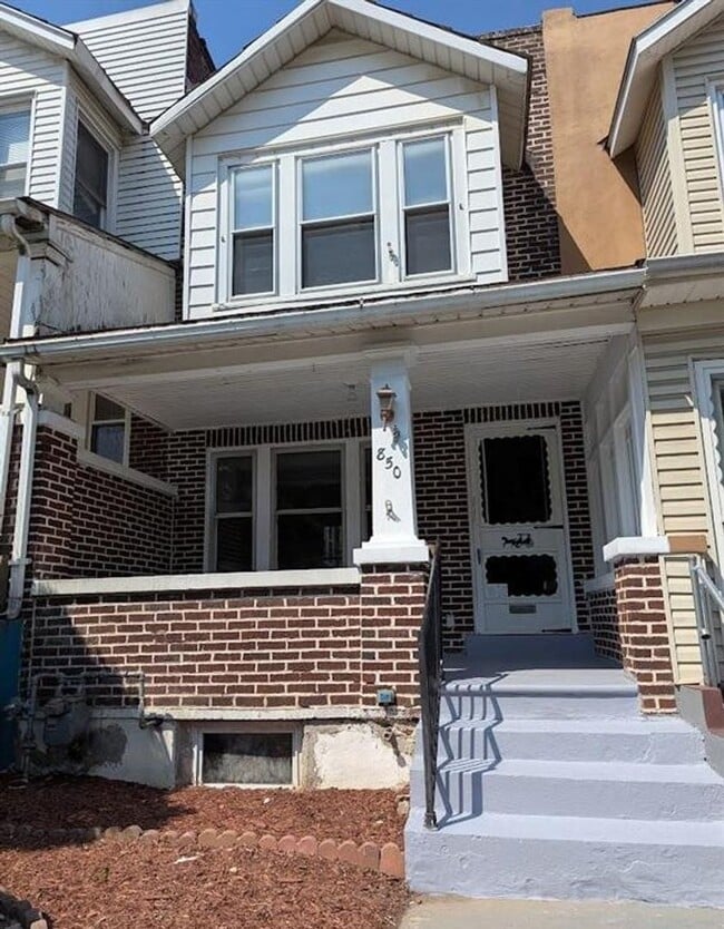 Building Photo - 850 N Ninth St Rental
