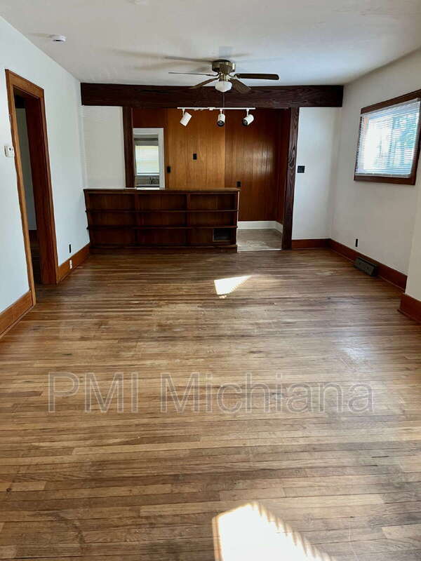 Photo - 126 Monmoor Ave