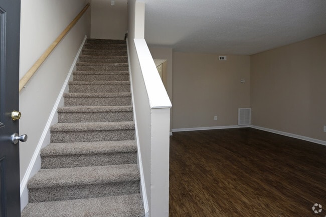 Lakeview Apartments