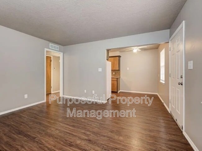 Photo - 516 N Ponca Ave