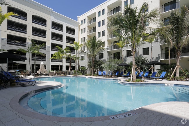 Obsequio - Advenir at Lighthouse Point