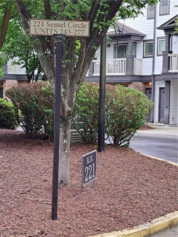 Photo - 221 Semel Cir NW