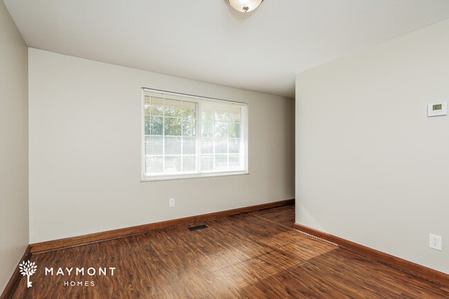 Photo - 6807 Alter Rd