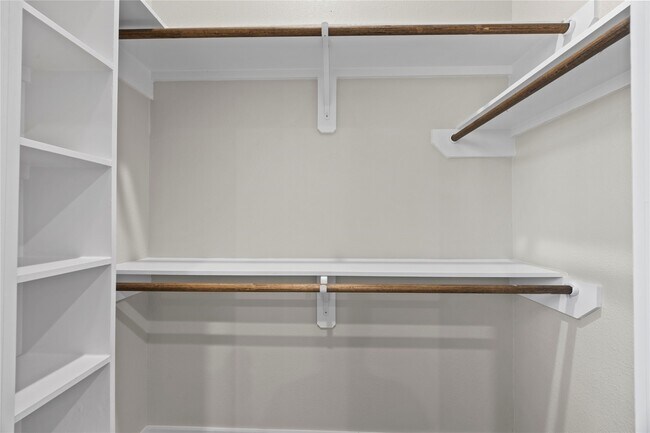 Photo - 4384 Fiesta Ln