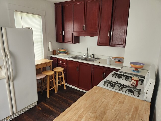 Photo - 4648 W 149th St