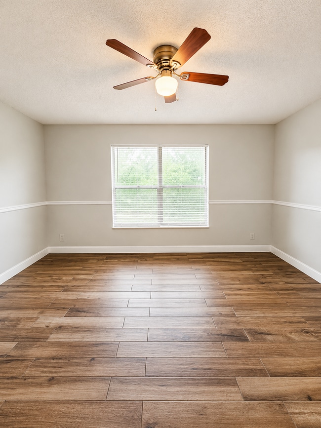 Photo - 1401 Windorah Way Unit G