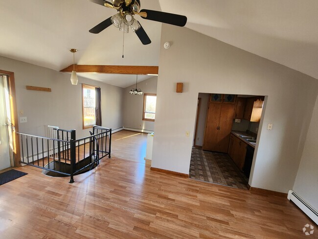 Building Photo - 917 Victory Hwy Rental