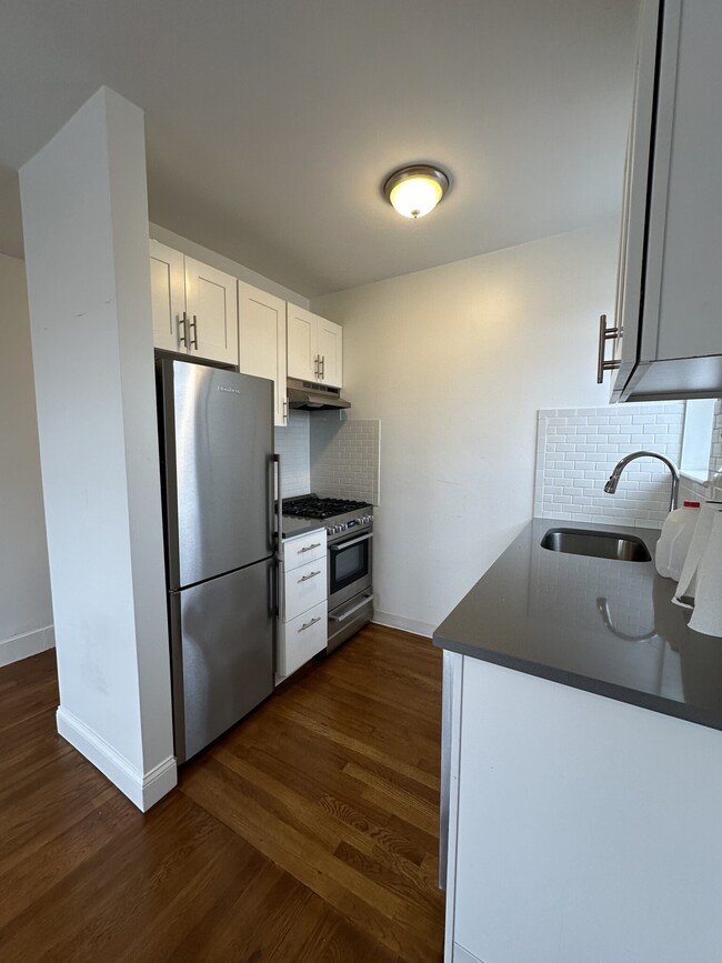 Photo - 105 Summer St Condominio Unidad 406