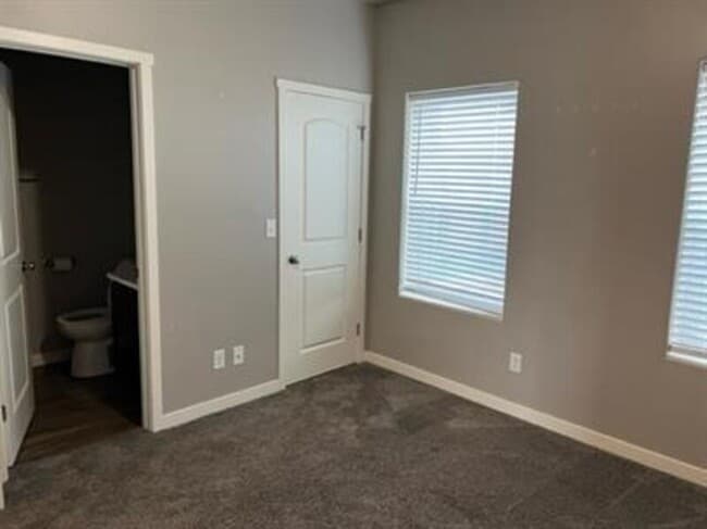 Photo - 657 Pebble Mountain Dr