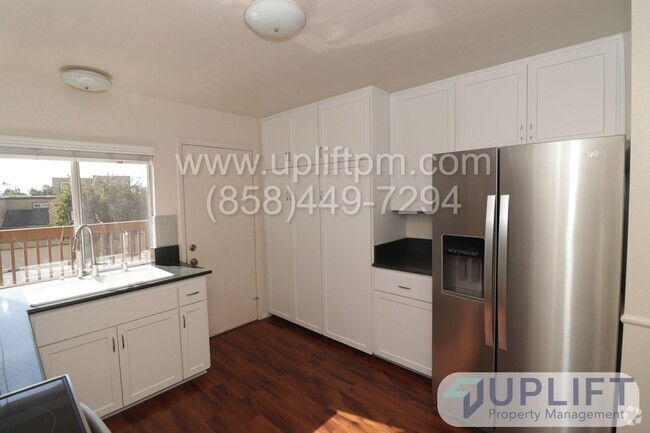 Building Photo - MOVE IN SPECIAL! $1,000 OFF FIRST MONTHS R... Rental