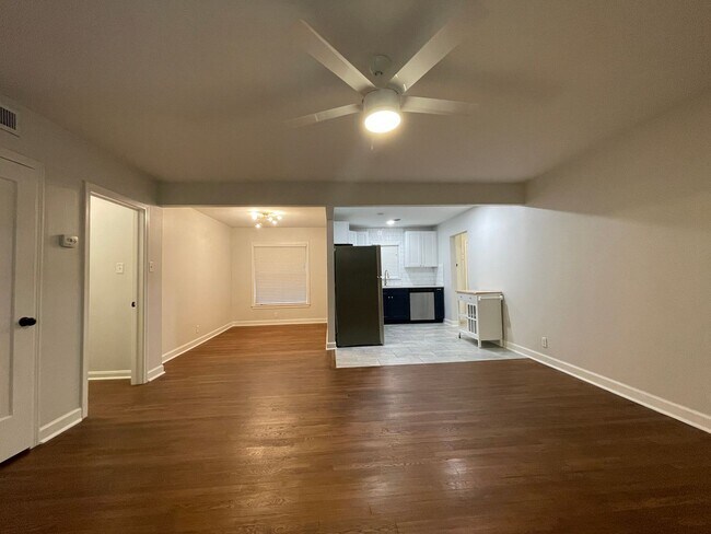 Photo - 1201 Norwood Rd Unidad B