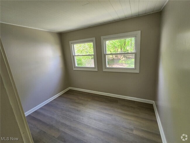 Building Photo - 4772 Burger Rd Rental