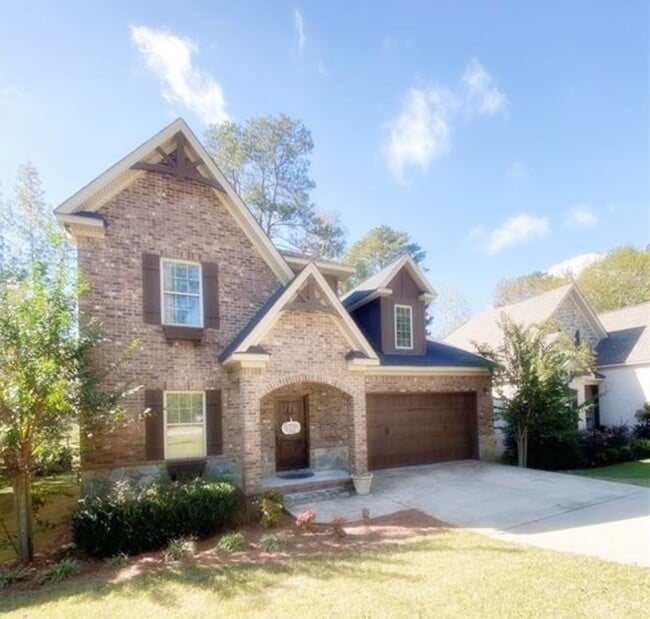 Photo - 221 Hickorywoods Dr House