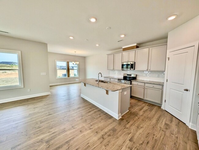 722 Putney Hl Rd