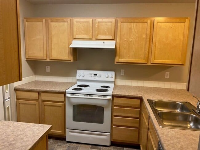 Photo - River Rock Apartments