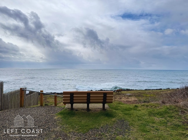 Photo - 480 Alsea Ave