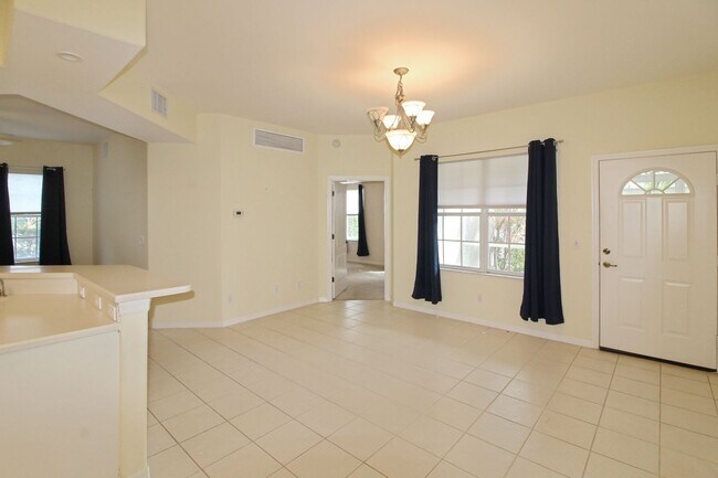 Photo - L'Pavia Condo for Annual Rent