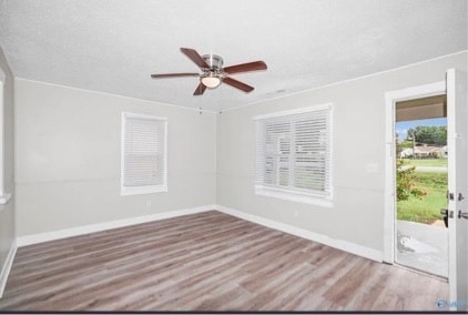 Photo - 4013 9th Ave SW