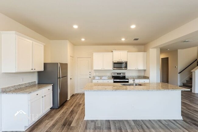 Photo - 2810 Praline Ferry