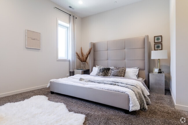 Photo - Roselle Station Apartments