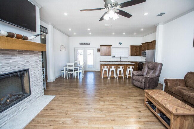 Photo - 816 North 4th Street