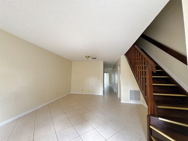 Photo - 9784 NW 14th St