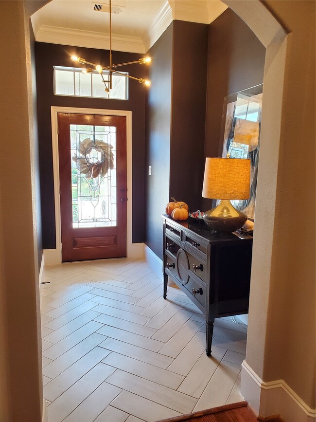 Building Photo - 15939 Cottage Ivy Cir