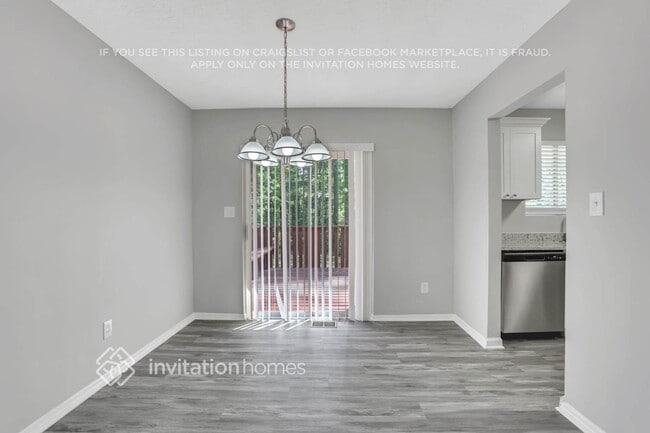 2211 Doral Ct SW