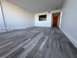 Photo - 2025 NE 164th St Unidad 714