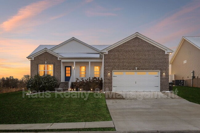 Building Photo - 207 Bedford Ct