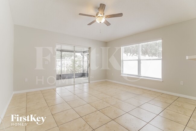 Photo - 253 McKay Blvd