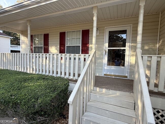 Photo - 228 Solomon Dr