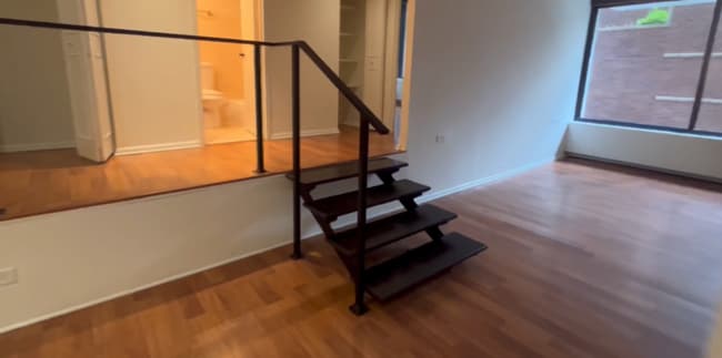 Photo - 57 E Chestnut St