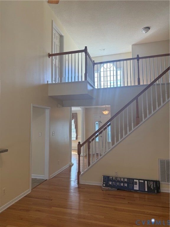 Photo - 5719 Barnwood Dr