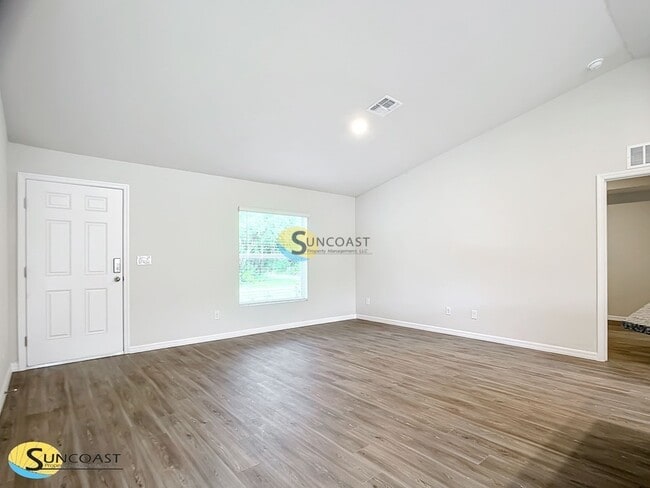 Building Photo - 7839 N Quibble Ave Rental