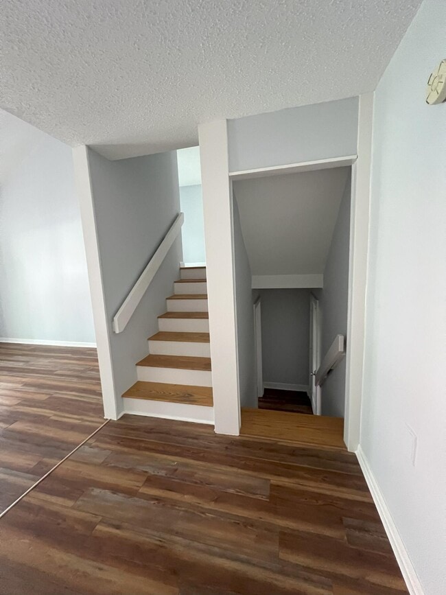 Photo - 90 Marina Cove Dr