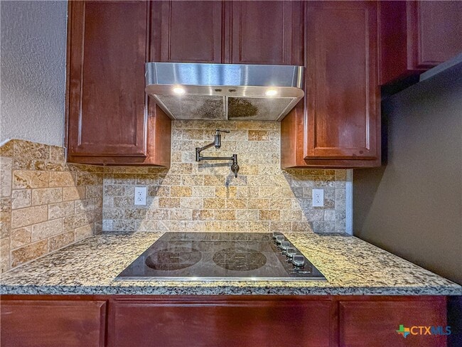 Photo - 1066 Vista Dr