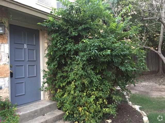 Building Photo - 1405 Camp Craft Rd Rental
