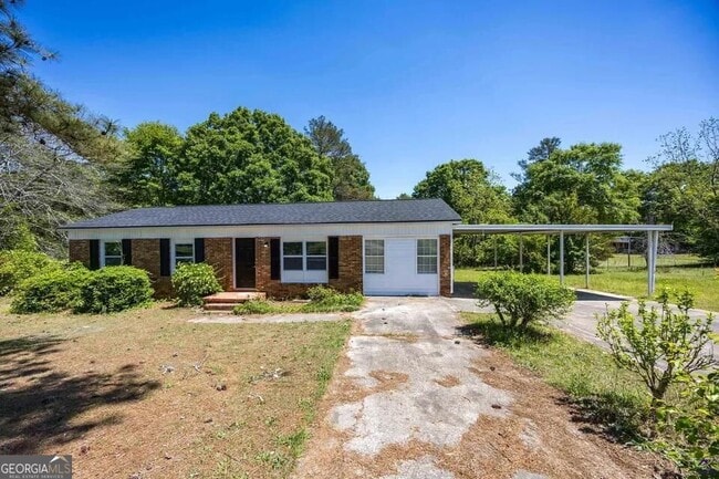 Photo - 427 Gun Club Rd