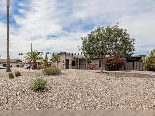 Photo - 542 W Pampa Ave