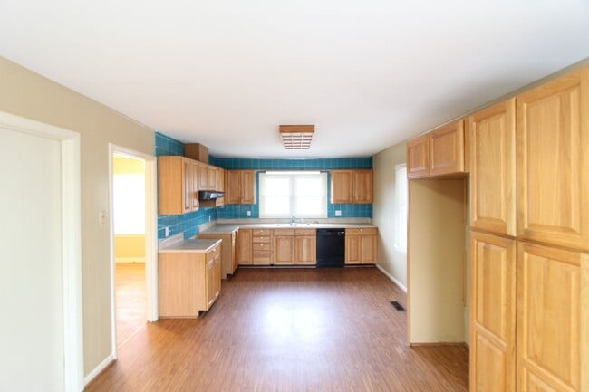 Photo - New On The Market! Cute! Cute! Cute! Better Hurry To See This One!!