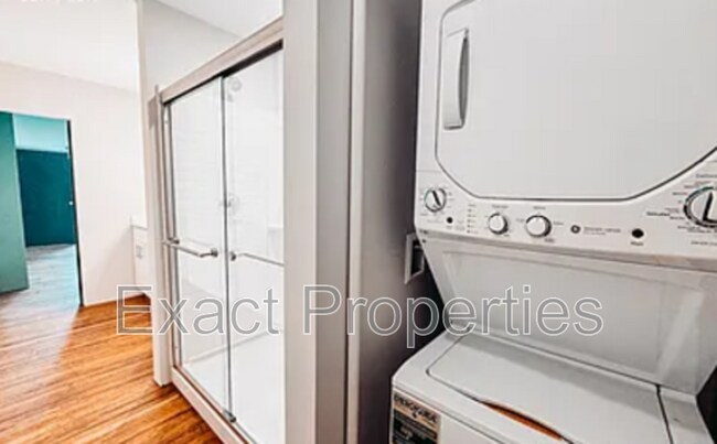 Photo - 800 Broadway Blvd Unidad 101