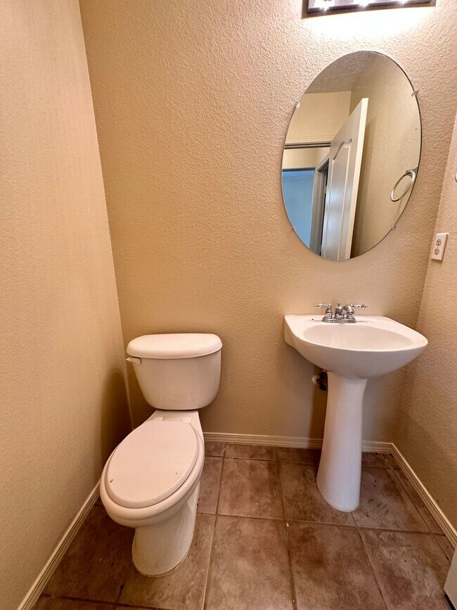 Move in Special! Stunning 2 story in Hunin... Rental For Rent in Los Lunas, NM