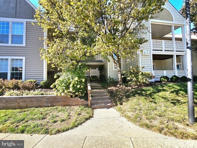 Building Photo - 7660 Willow Point Dr Unit 7660 Rental