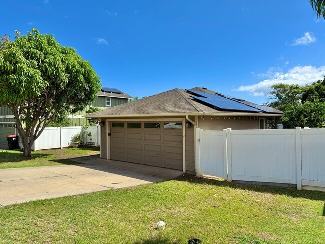 Photo - 3 Bedroom / 2 Bathroom Home in Waikapu Gardens!