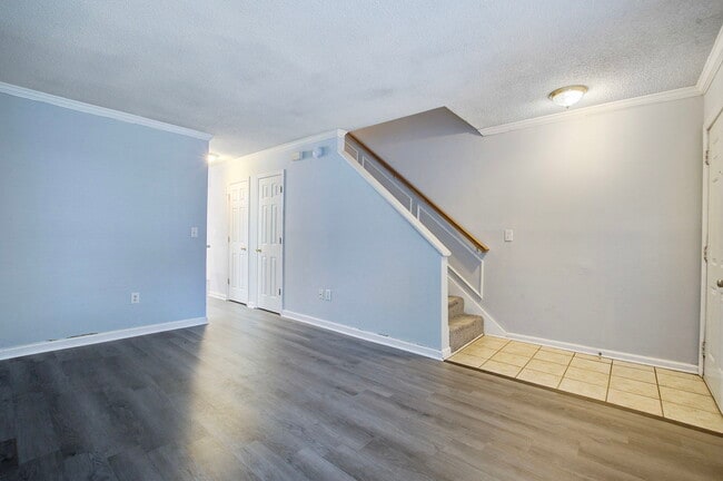 Photo - 6280 Lucille Dr