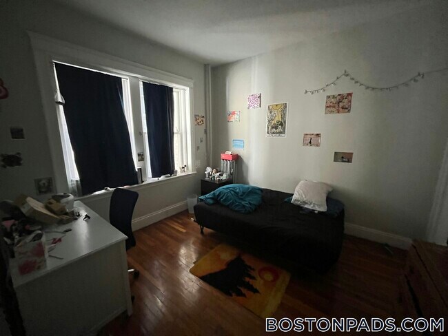 Photo - 1193 Commonwealth Ave Unidad 11